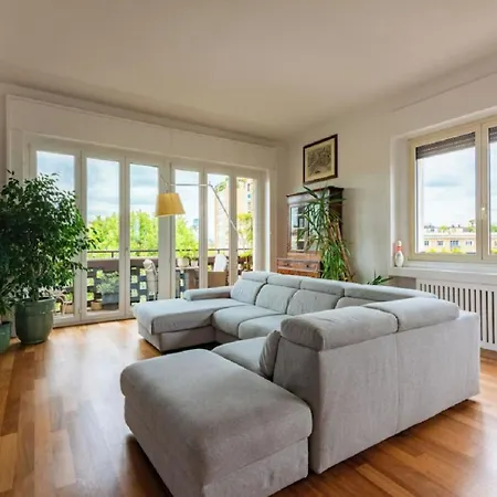 Central קומו